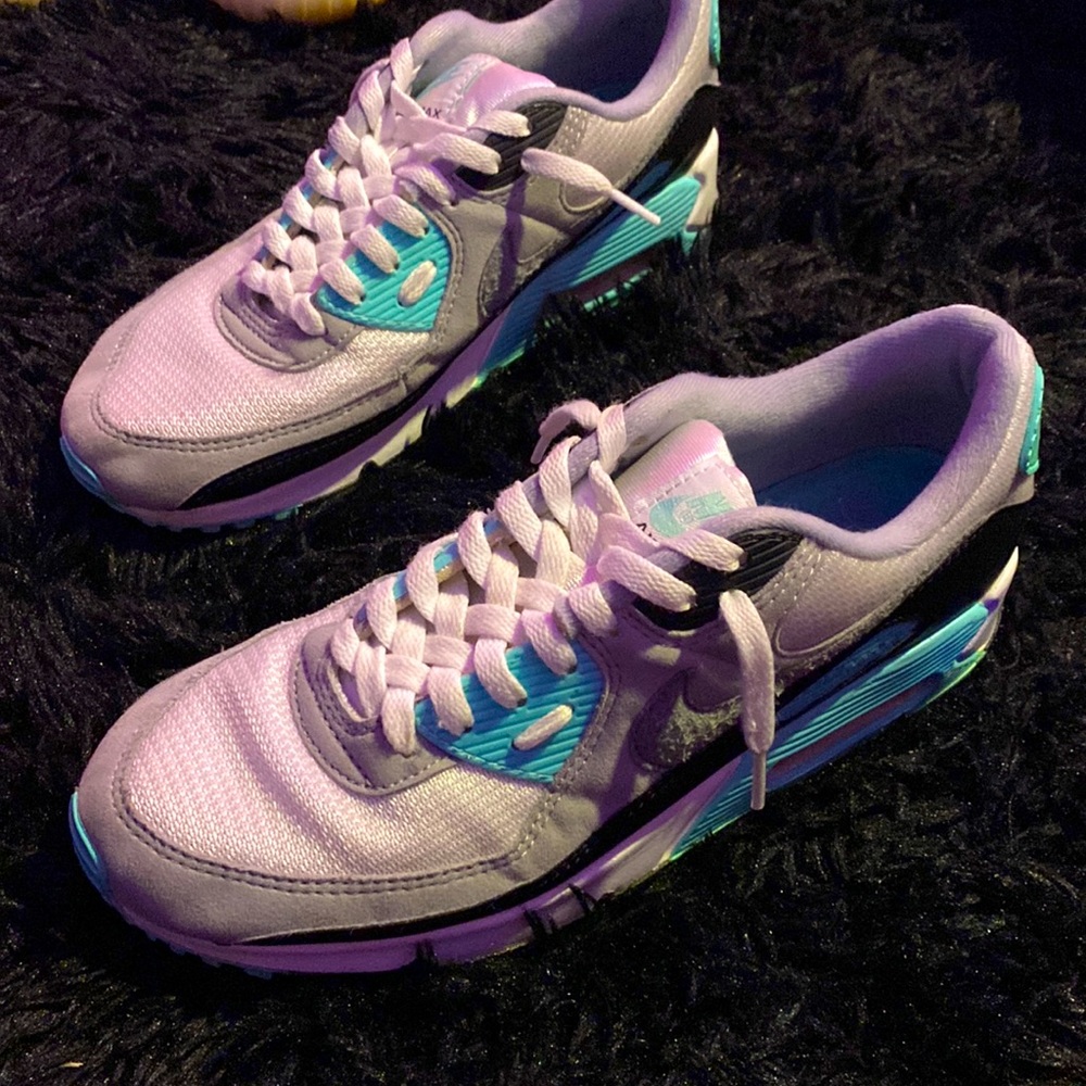 nike air max 90 hyper turquoise size 9